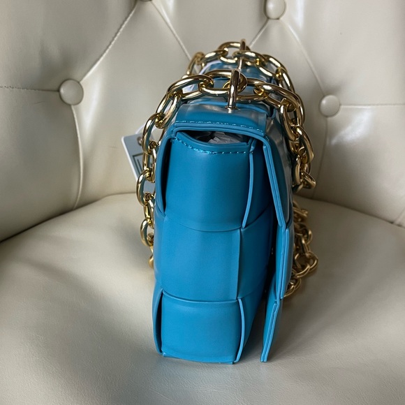 woven vegan leather crossbody!